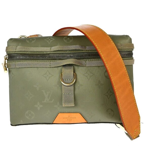 Louis Vuitton Monogram Titanium Messenger PM - Picture 1 of 8